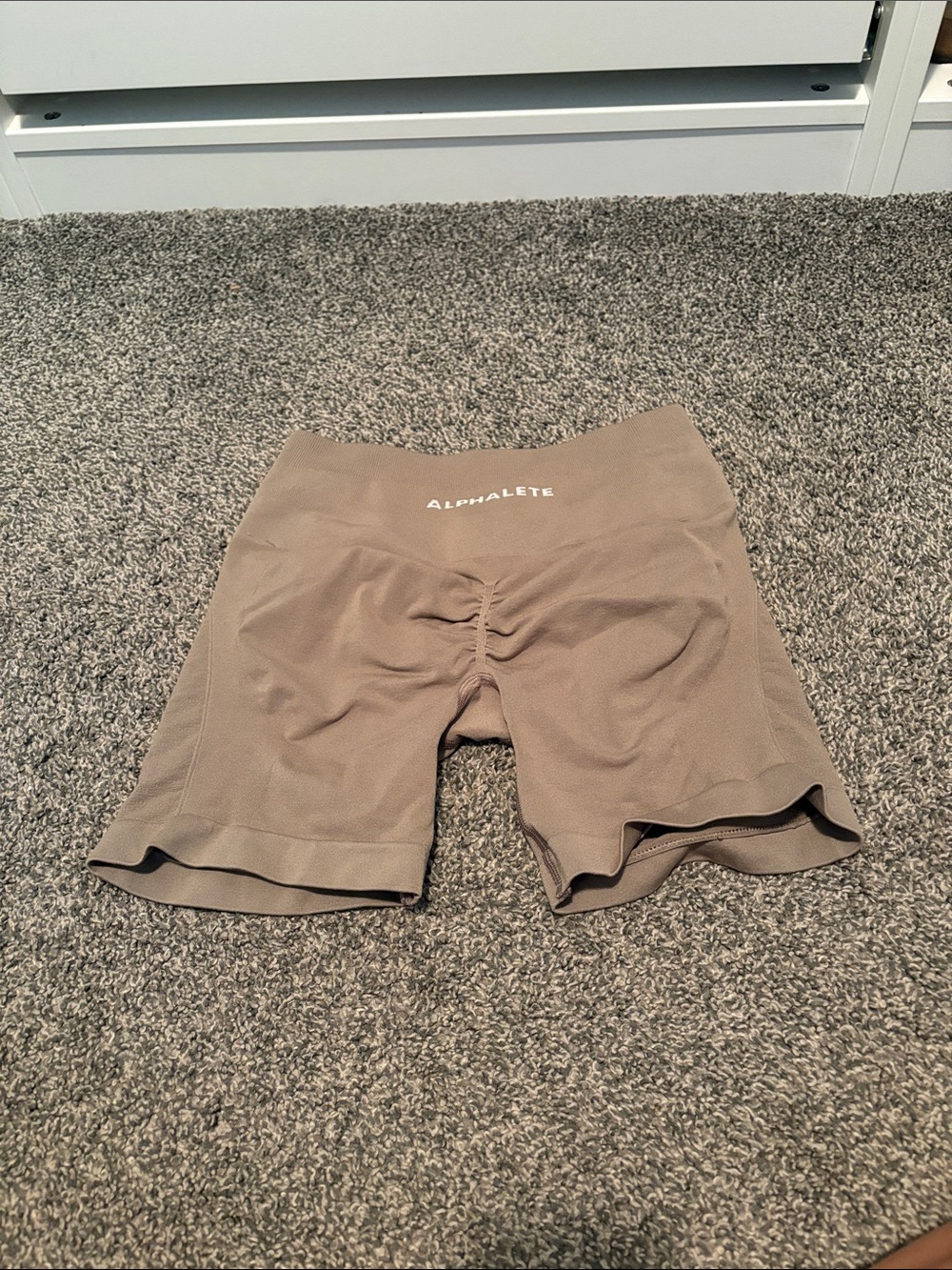 Alphalete Women's High-Rise Seamless Bike Shorts — Taupe